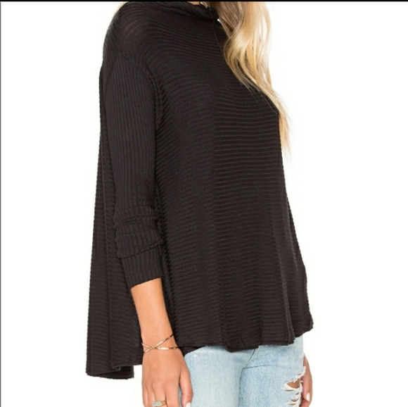 We the Free Lover Ribbed Split Back Black Sweater Womens Sz XS - Picture 3 of 10